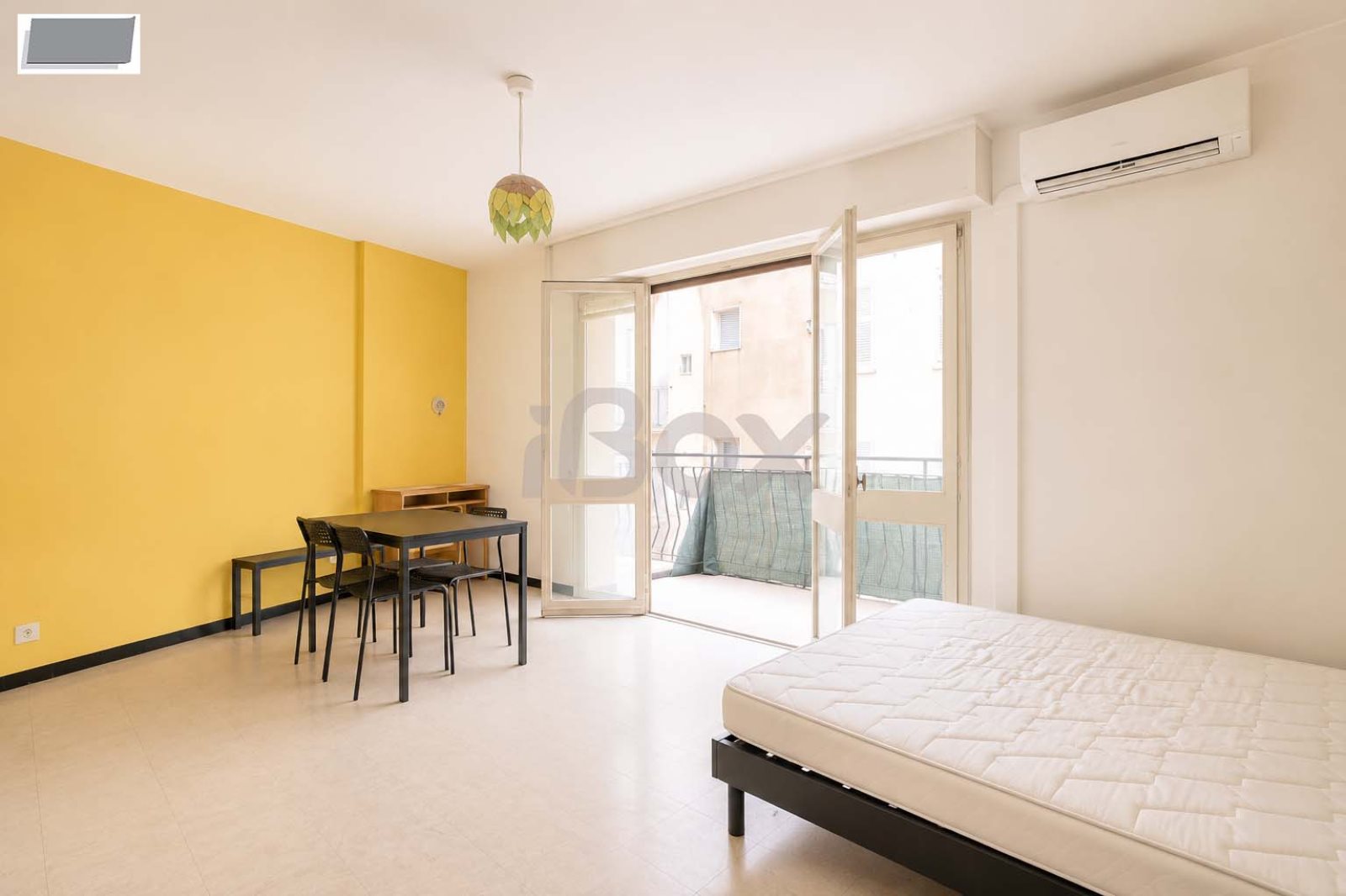 Appartement à vendre, 1m², Toulon