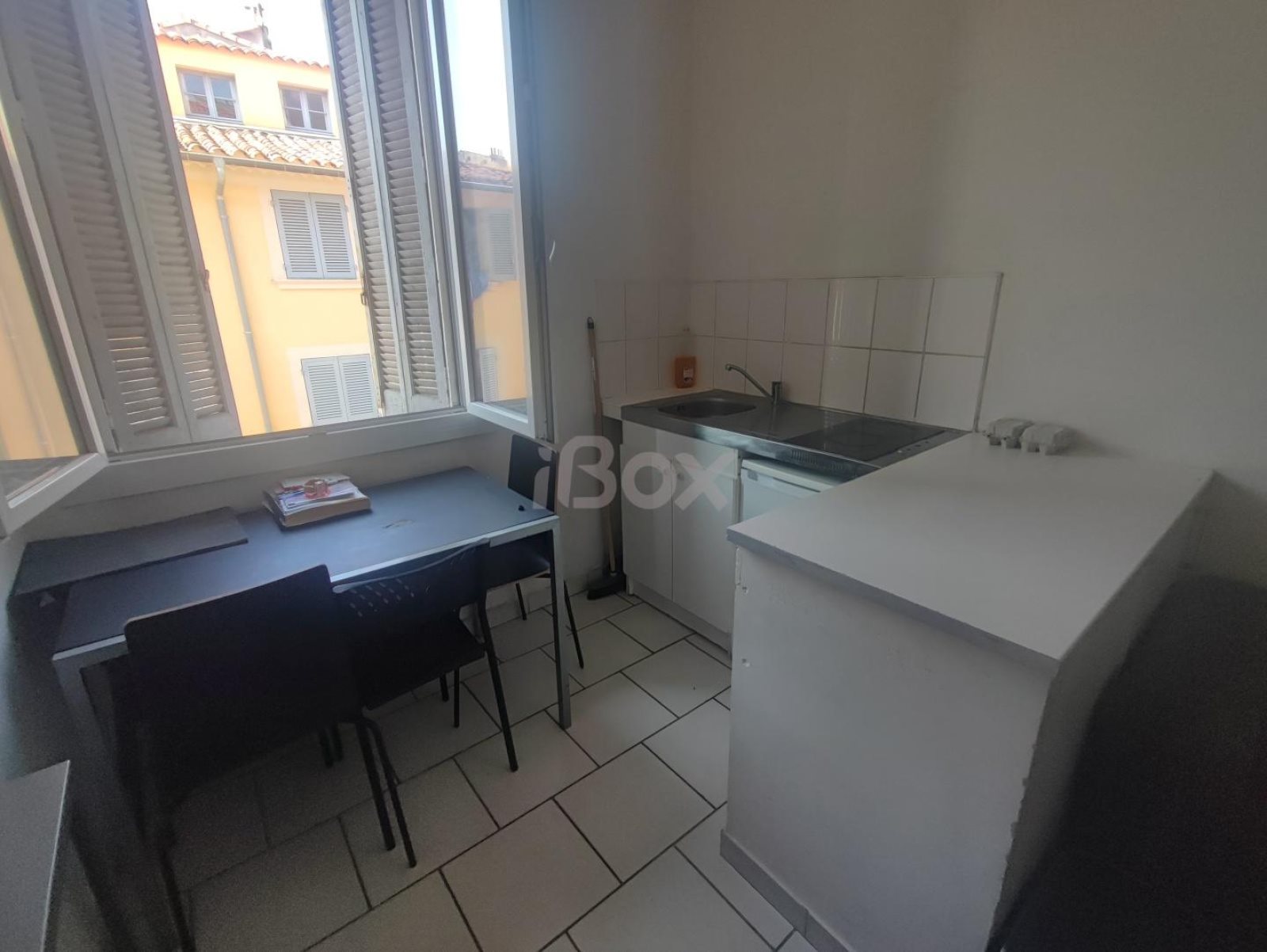Appartement à louer, 1m², Toulon