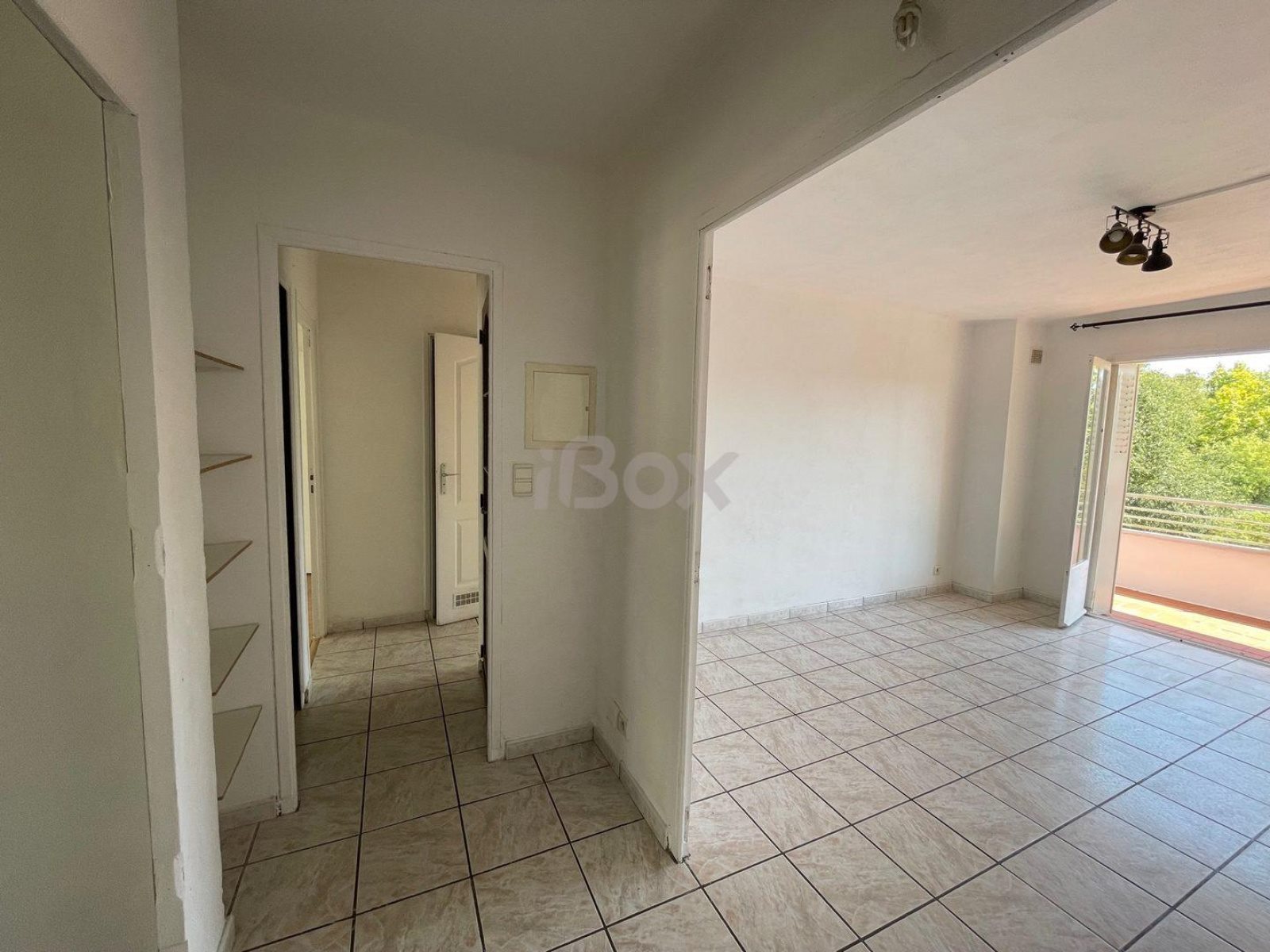 Appartement à louer, 2m², Toulon
