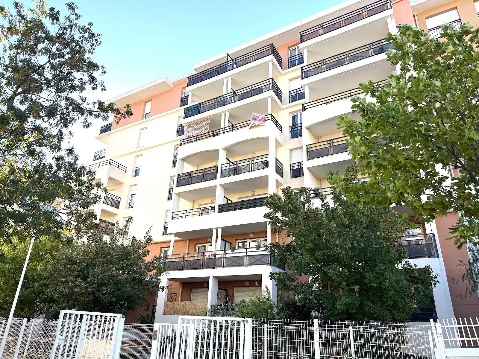 Appartement à vendre, 1m², Toulon