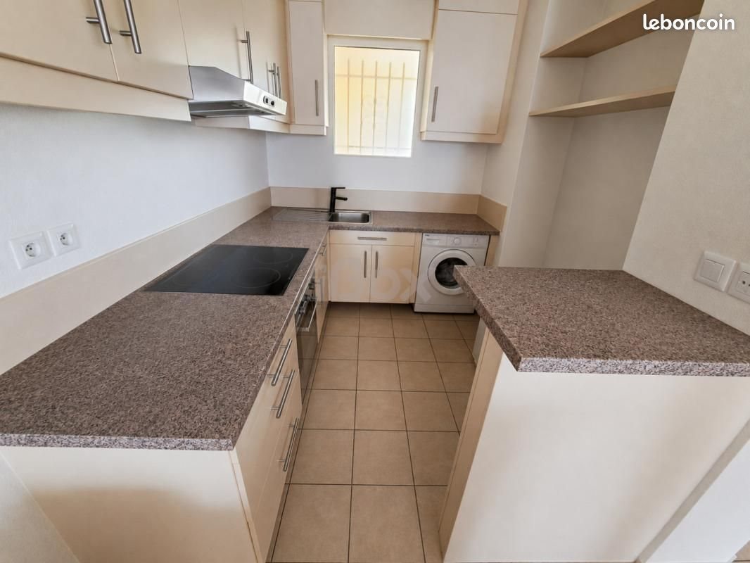 Appartement à louer, 52m², Cuers