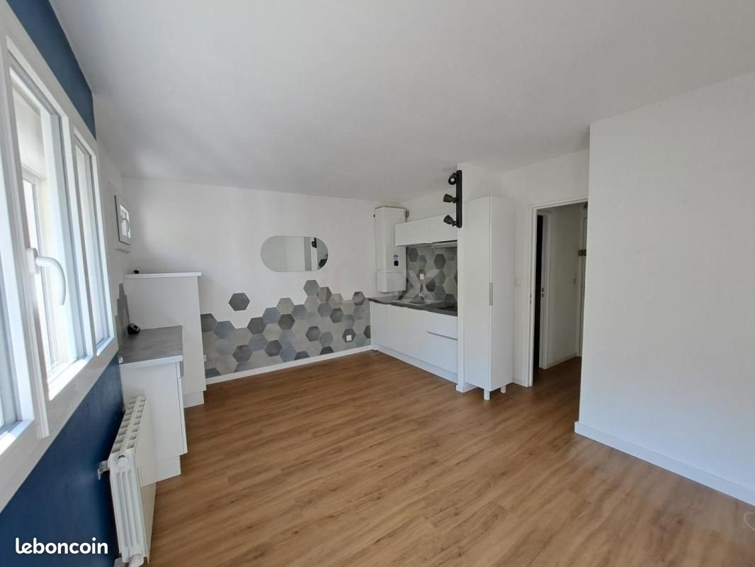 Appartement à louer, 21m², Saint-Mandrier-sur-Mer