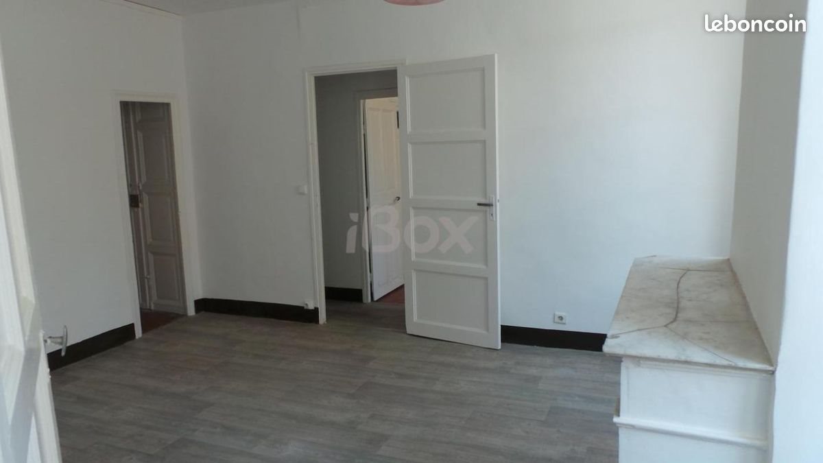 Appartement à louer, 66m², Toulon