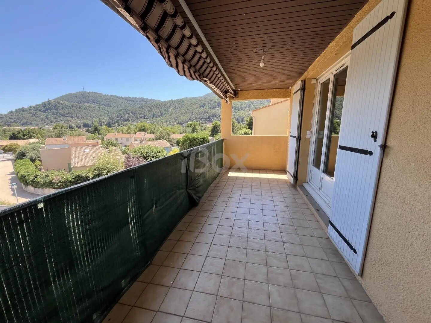 Appartement à louer, 83m², Solliès-Pont