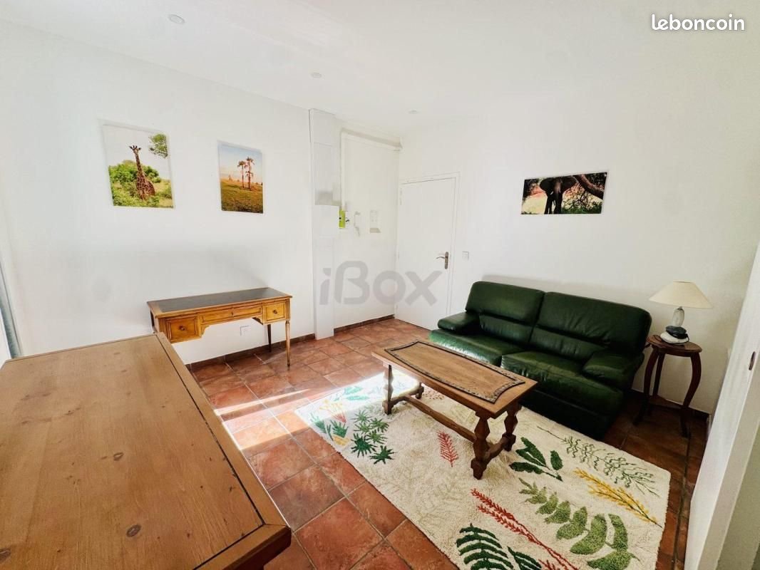 Appartement à louer, 27m², Toulon