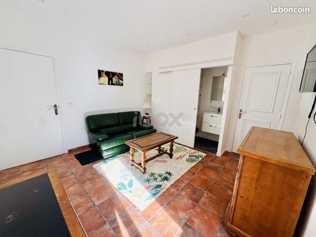 Appartement à louer, 27m², Toulon