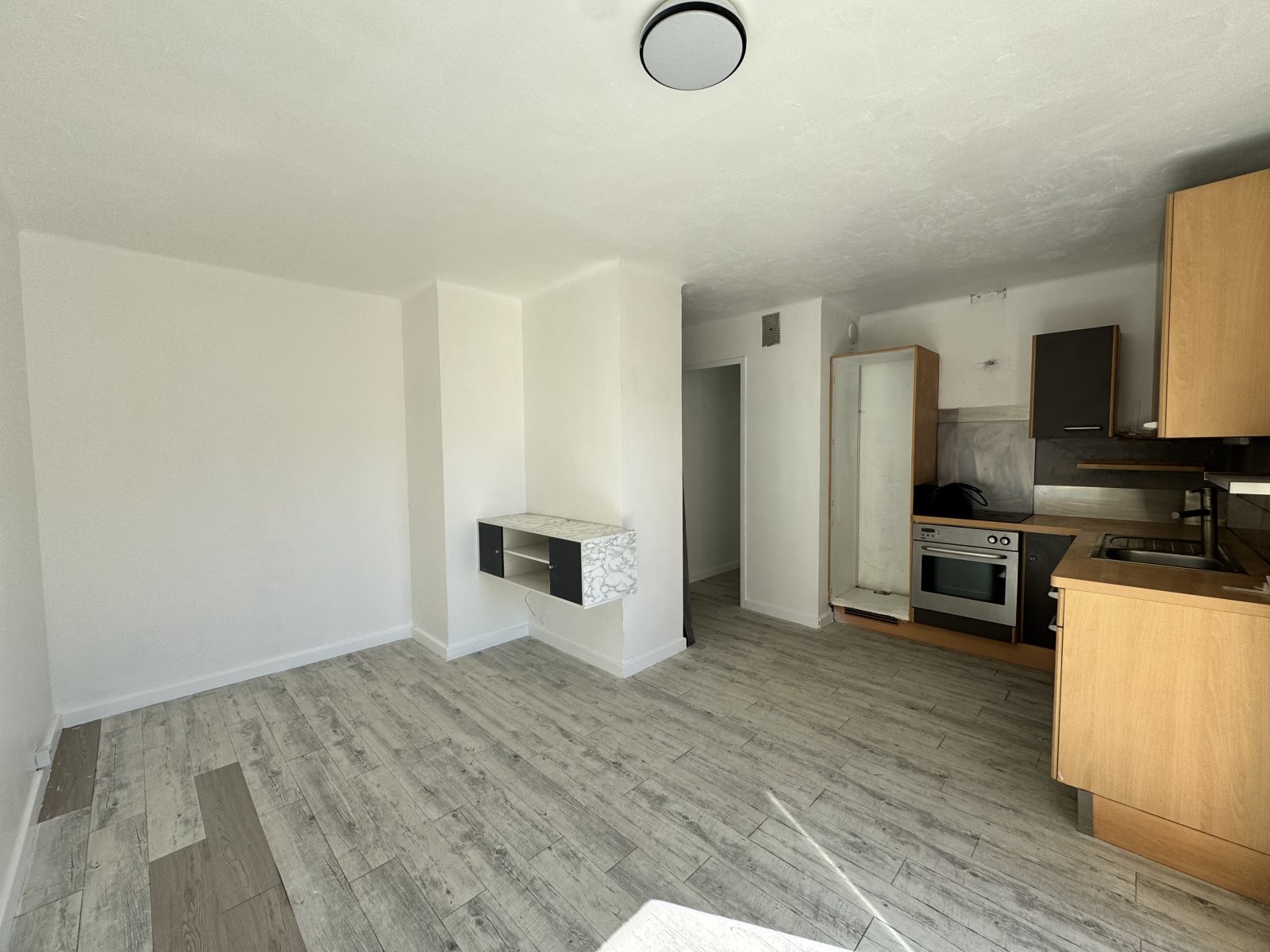 Appartement à vendre, 1m², Toulon