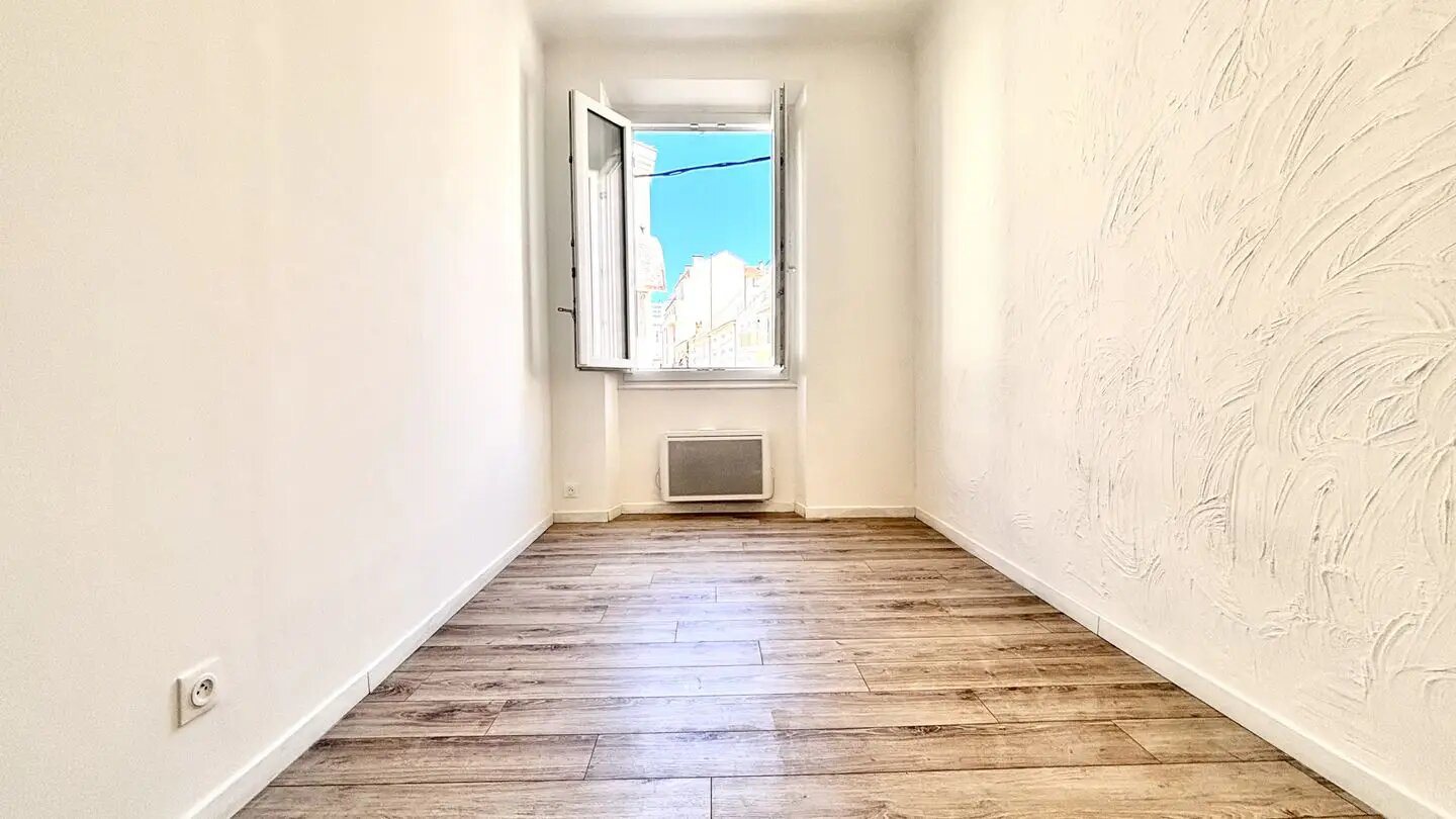 Appartement à vendre, 59m², Toulon