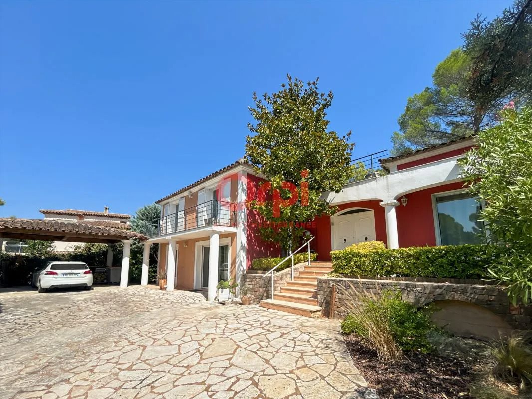 Maison à vendre, 140m², Saint-Raphaël