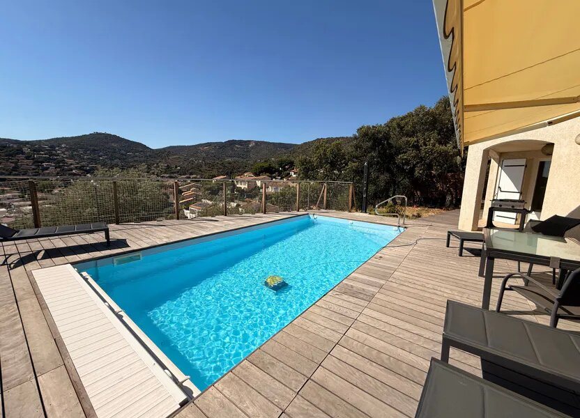 Maison à vendre, 186m², Le Lavandou