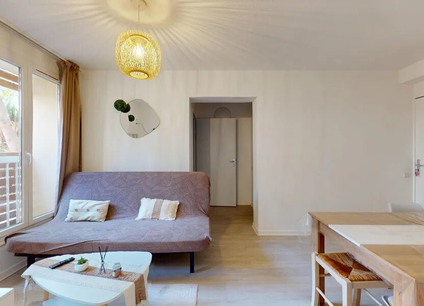 Appartement à vendre, 40m², La Londe-les-Maures