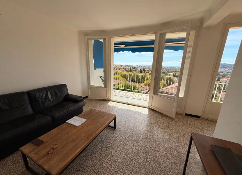 Appartement à vendre, 67m², Hyères