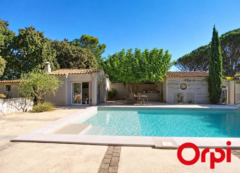 Maison à vendre, 176m², Sorgues