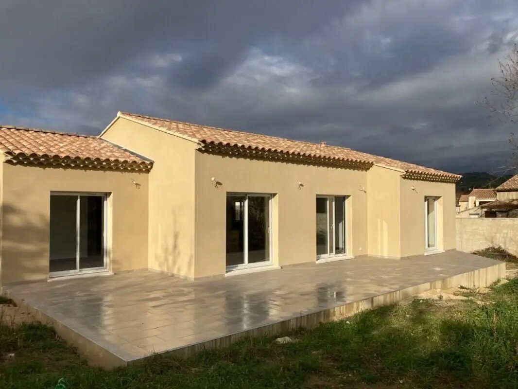 Maison à louer, 131m², Malemort-du-Comtat