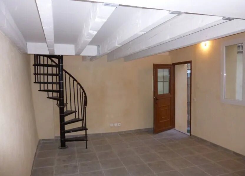 Appartement à louer, 26m², Carpentras