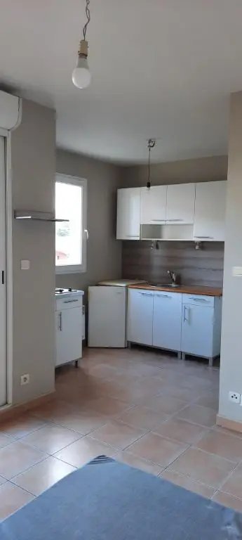 Appartement à louer, 23m², L'Isle-sur-la-Sorgue