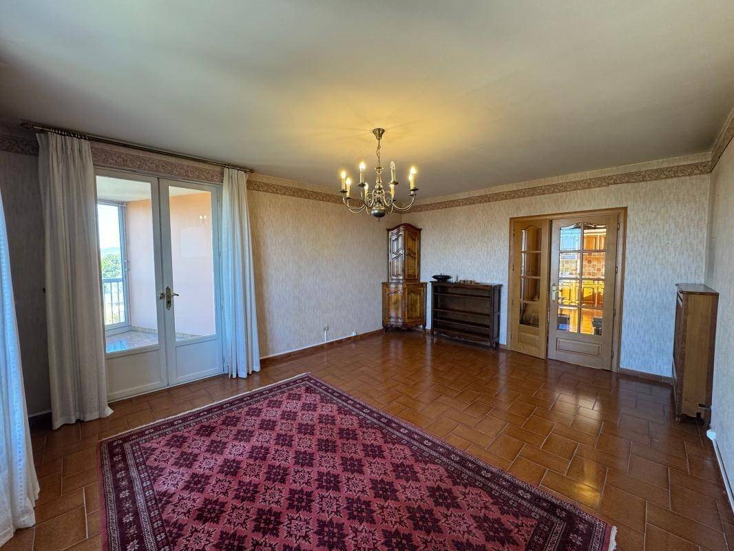 Appartement à vendre, 81m², Carpentras