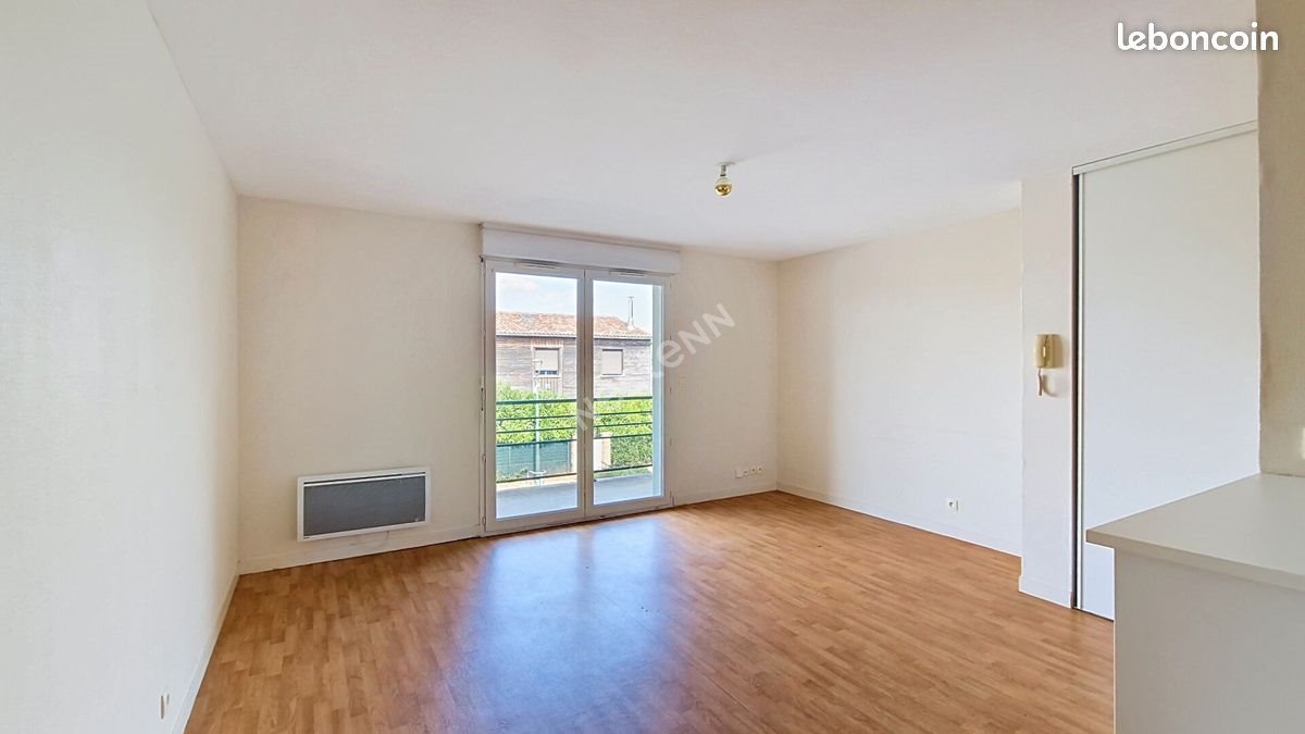 Appartement à louer, 46m², Croutelle