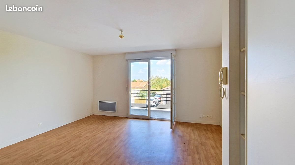 Appartement à louer, 46m², Croutelle