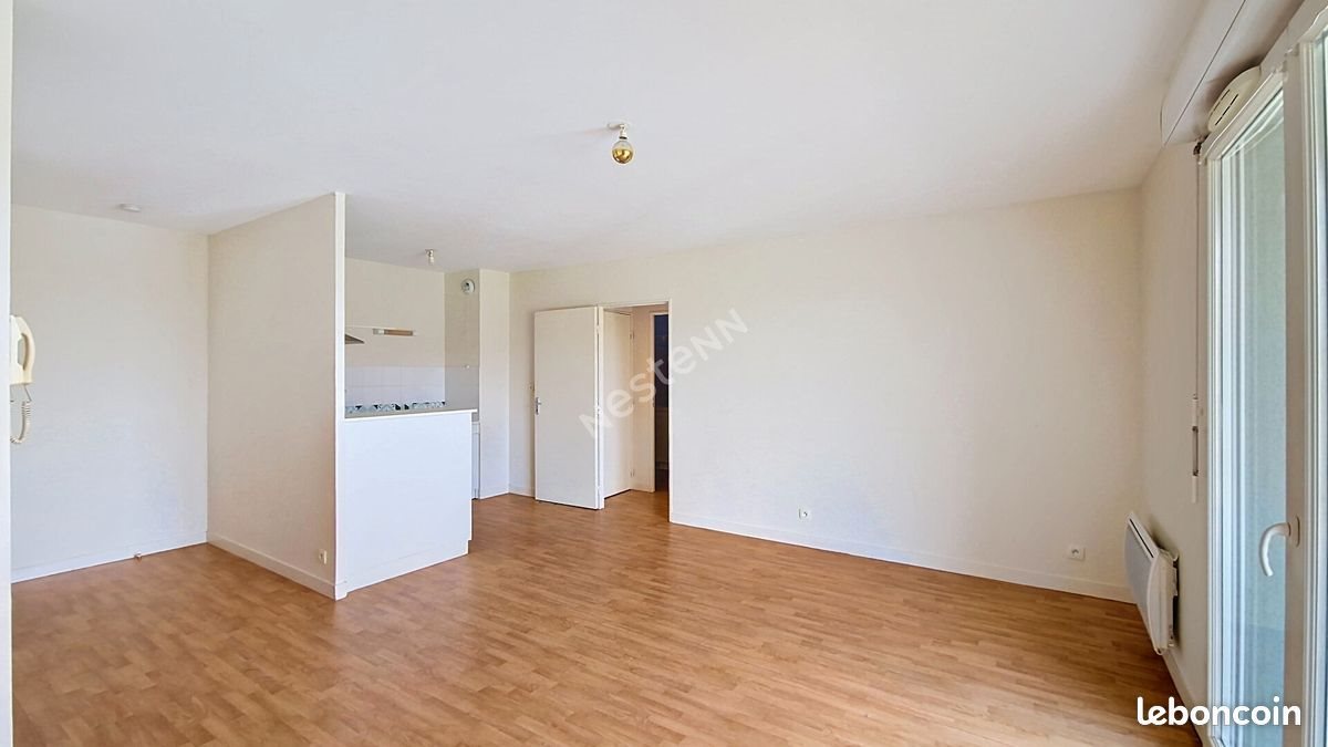 Appartement à louer, 46m², Croutelle