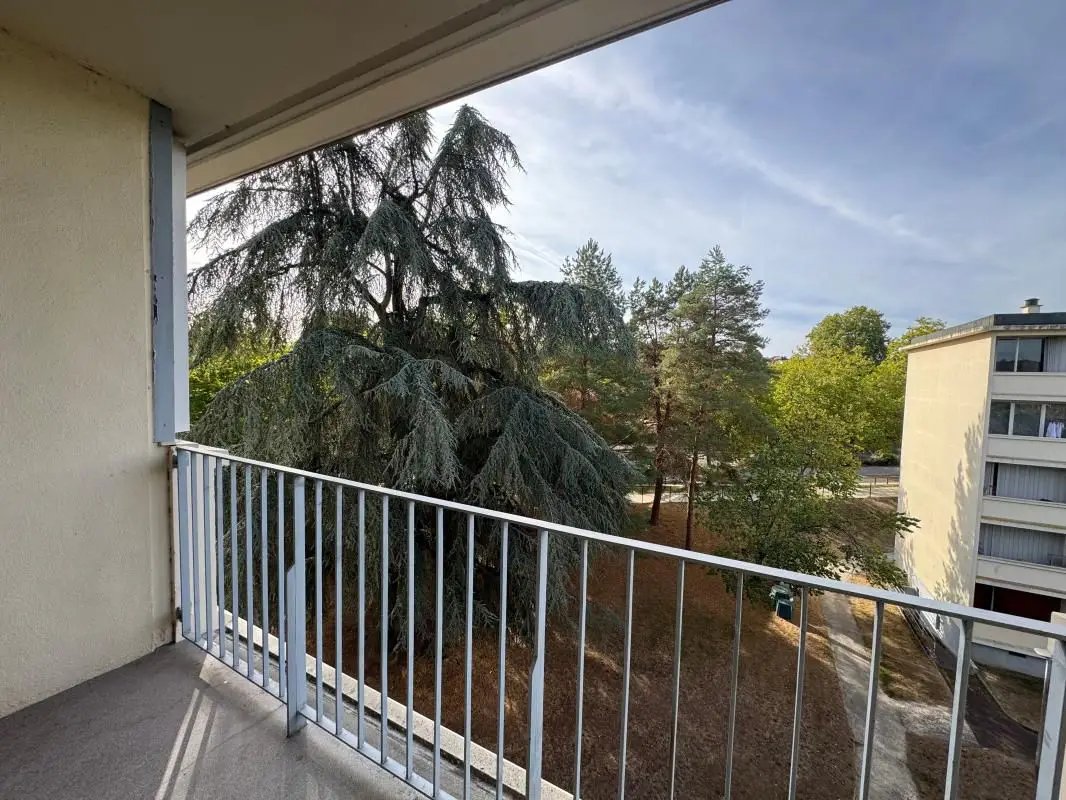 Appartement à louer, 94m², Limoges