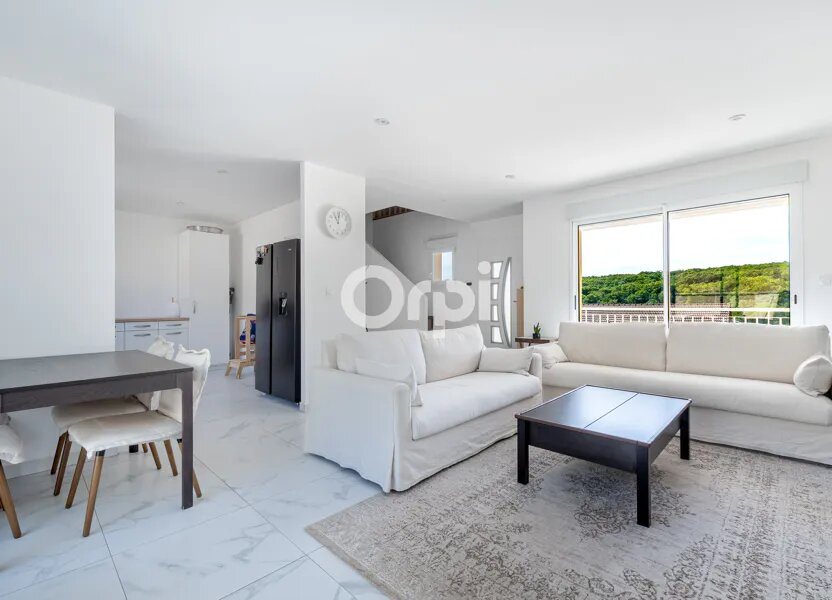 Maison à vendre, 130m², Le Palais-sur-Vienne