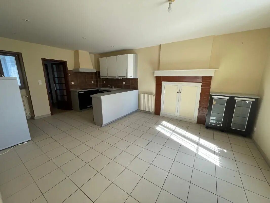 Maison à louer, 172m², Bonnac-la-Côte