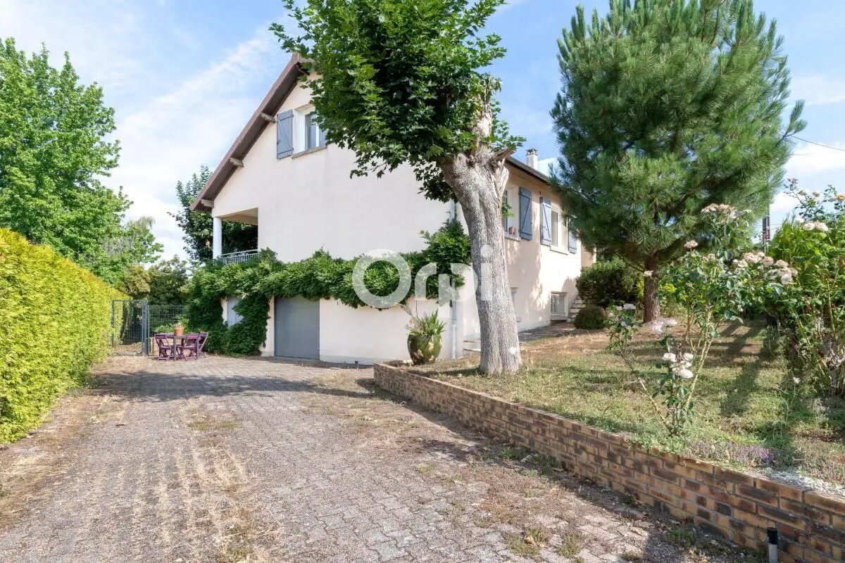 Maison à vendre, 196m², Verneuil-sur-Vienne