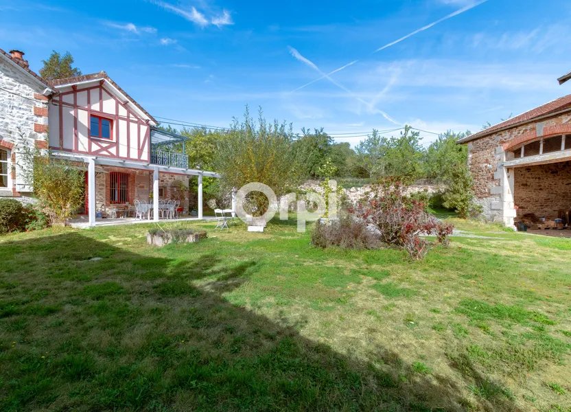Maison à vendre, 194m², Le Palais-sur-Vienne