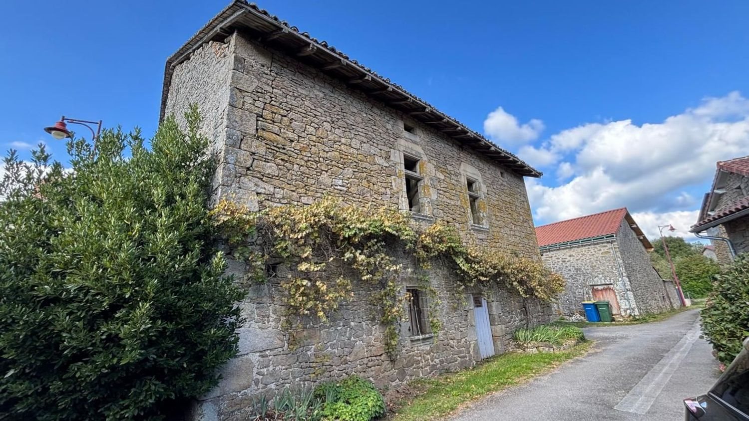 Maison à vendre, 179m², Saint-Gence