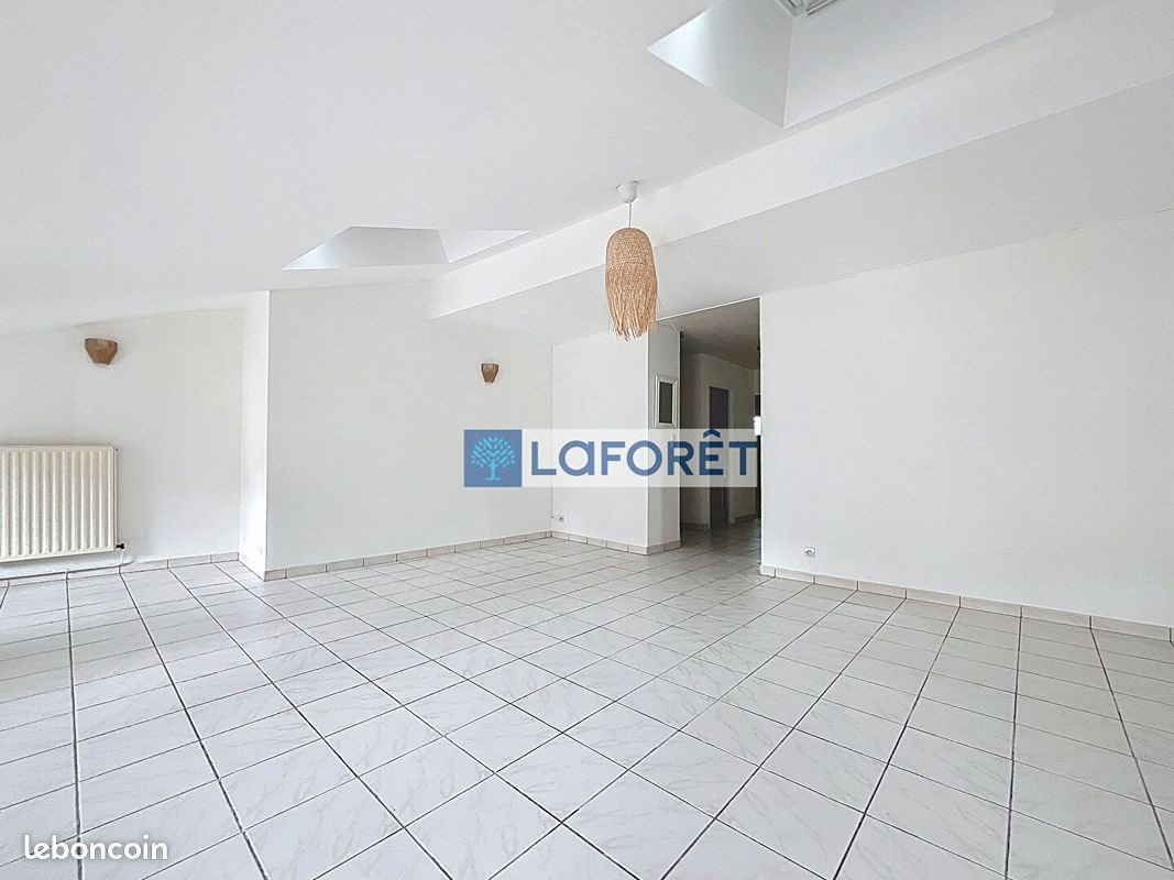 Appartement à louer, 59m², Joinville