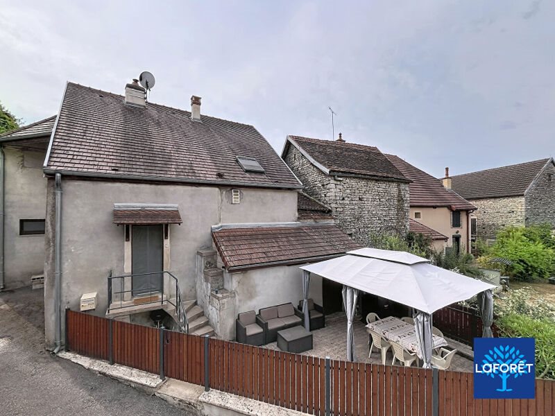 Maison à vendre, 135m², Bèze