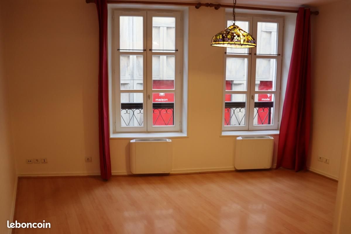 Appartement à louer, 24m², Auxerre