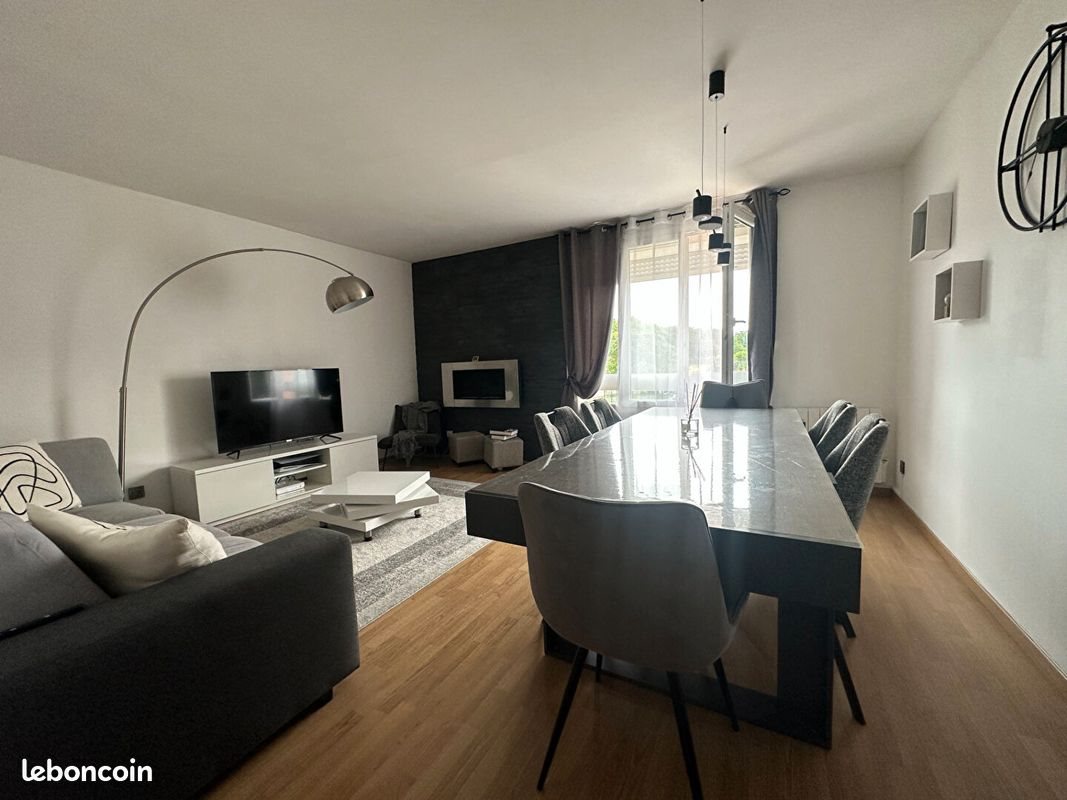 Appartement à louer, 81m², Ris-Orangis