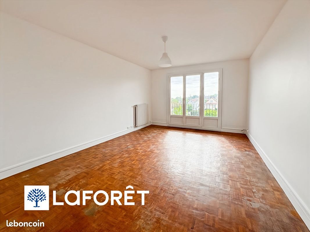 Appartement à louer, 90m², Viry-Châtillon