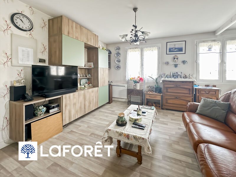 Appartement à vendre, 33m², Viry-Châtillon