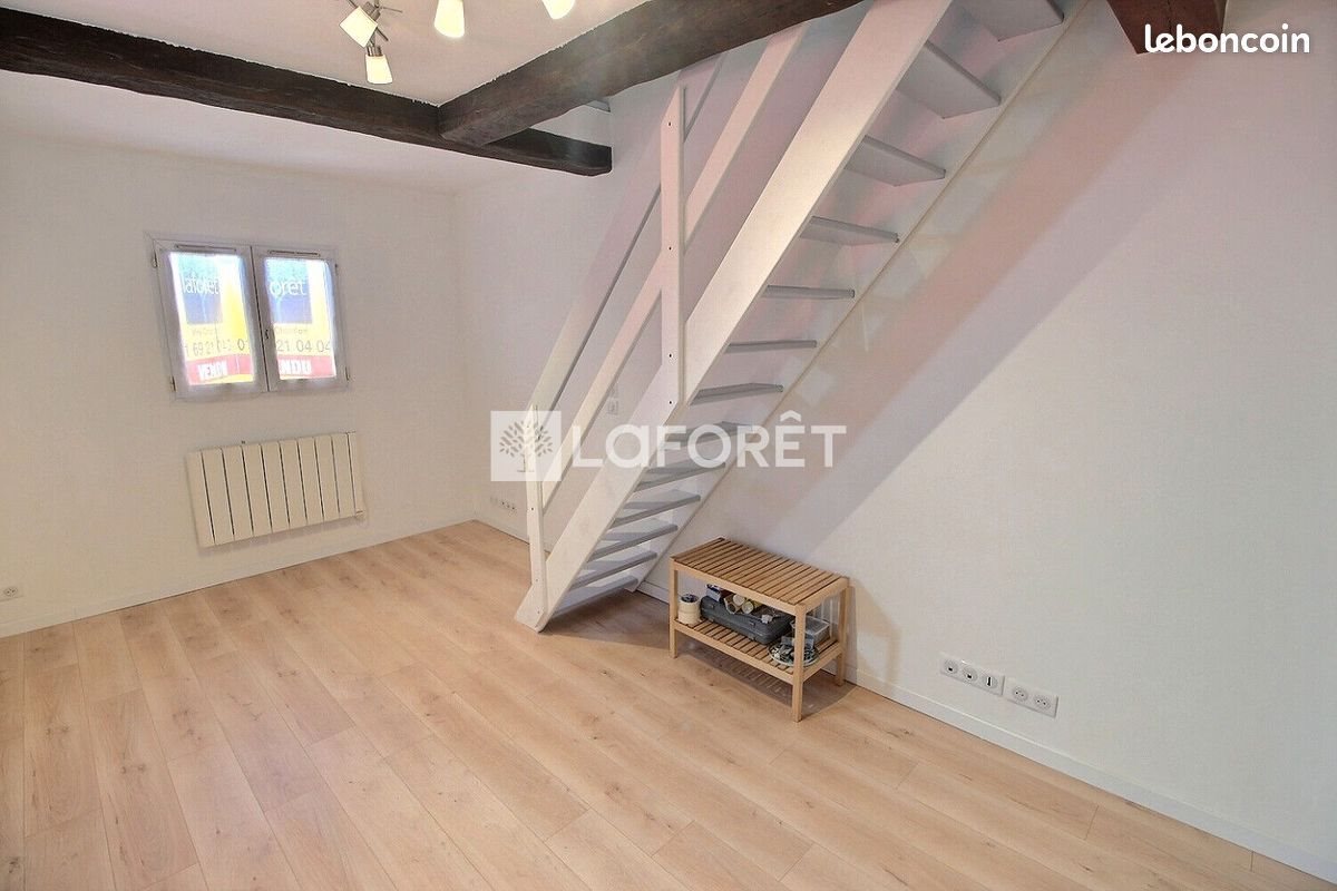 Appartement à louer, 30m², Viry-Châtillon