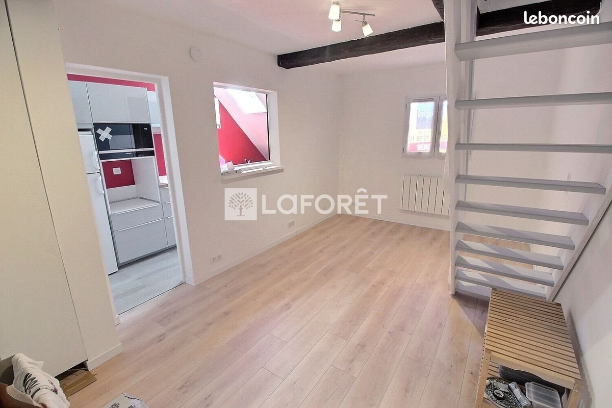 Appartement à louer, 30m², Viry-Châtillon