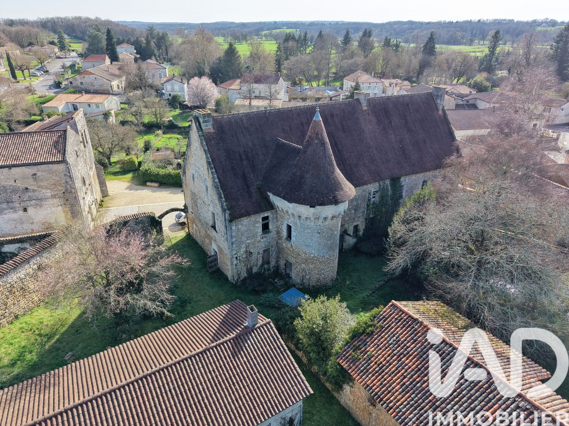 Maison à vendre, 835m², Pranzac