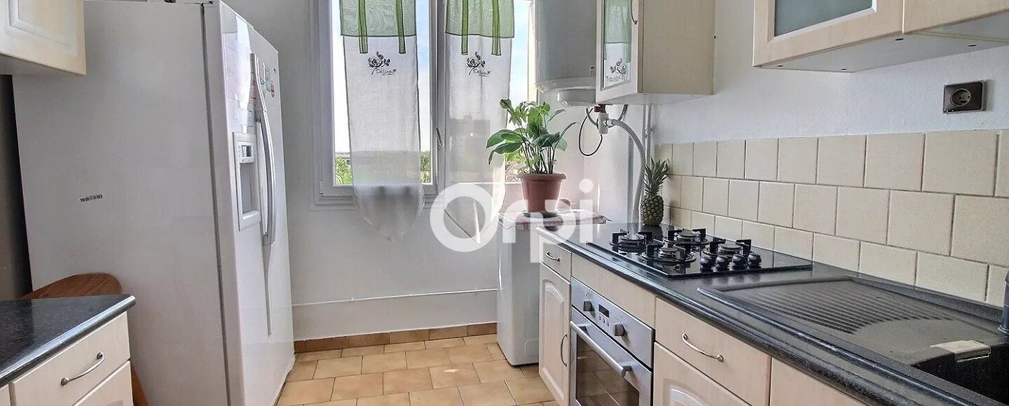 Appartement à vendre, 69m², Viry-Châtillon