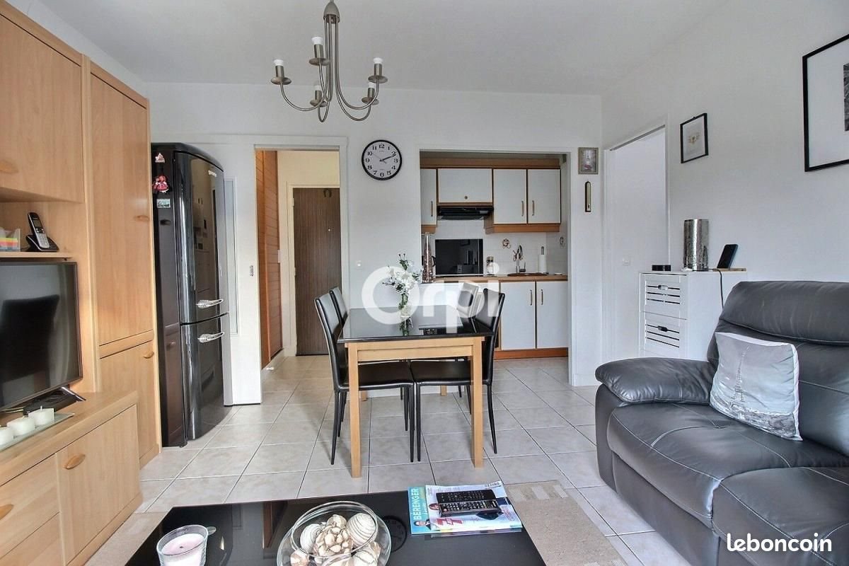 Appartement à vendre, 28m², Viry-Châtillon