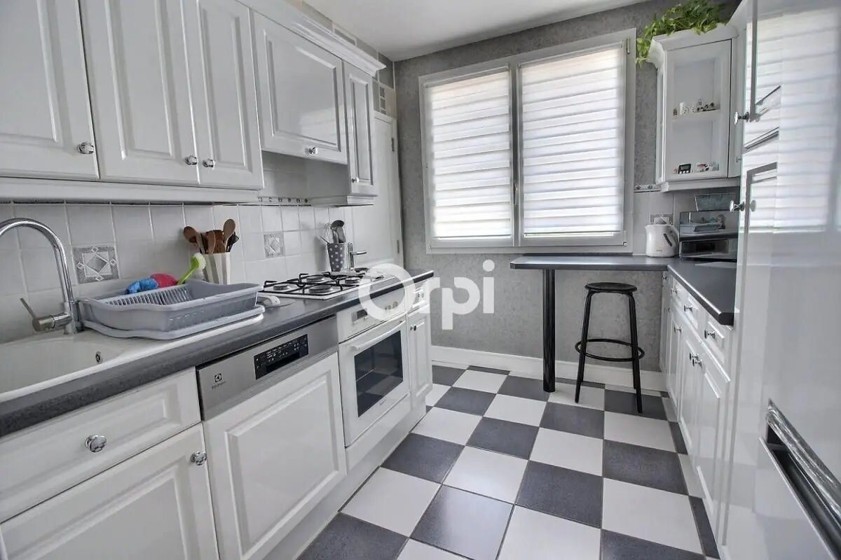 Appartement à vendre, 70m², Viry-Châtillon