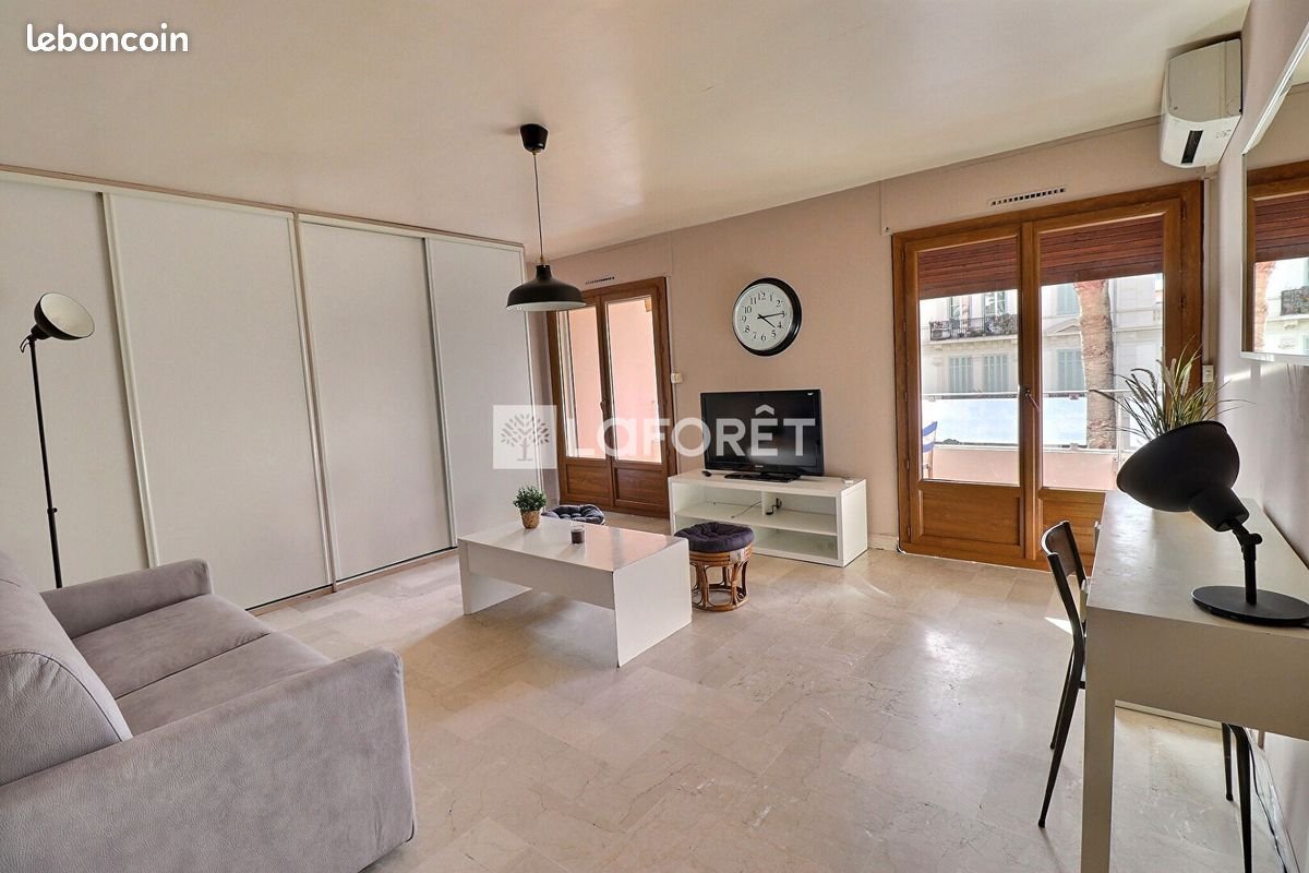 Appartement à louer, 38m², Hyères