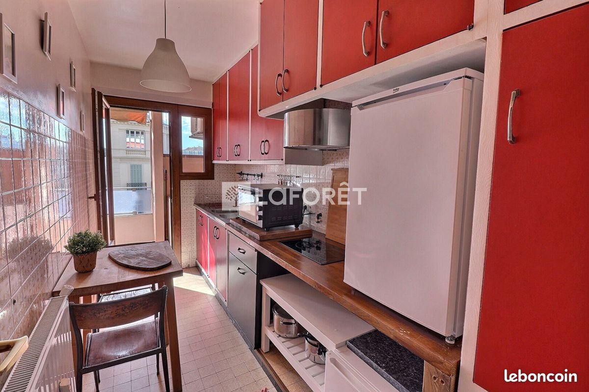 Appartement à louer, 38m², Hyères