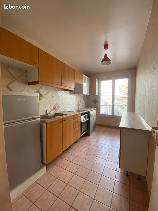 Appartement à louer, 66m², Massy