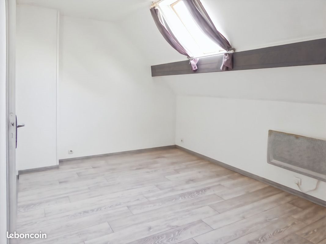 Appartement à louer, 15m², Mennecy