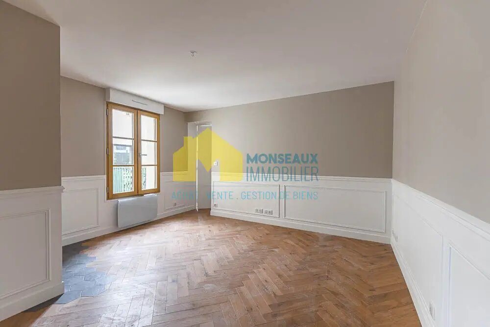 Appartement à louer, 29m², Châtenay-Malabry