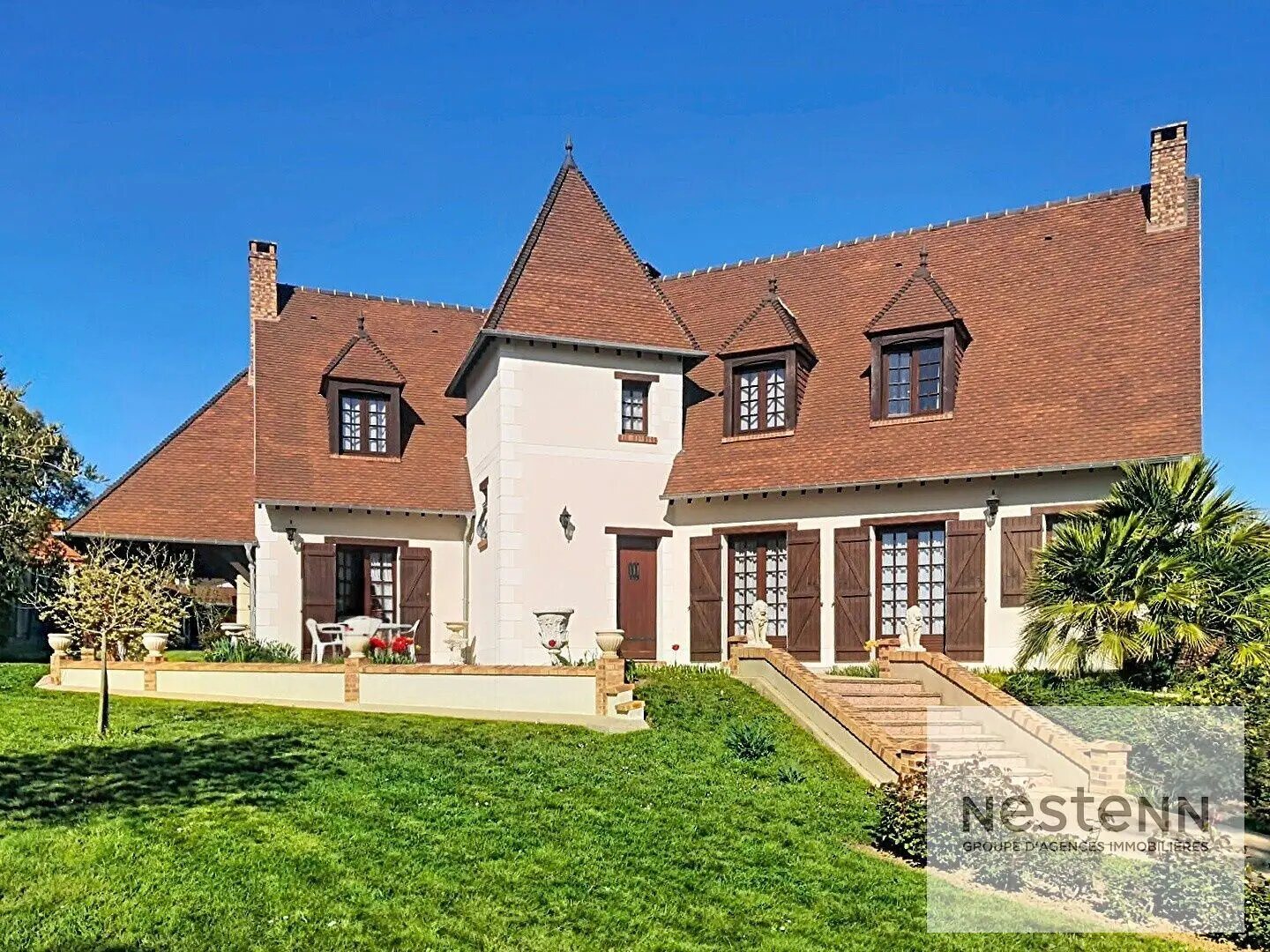 Maison à vendre, 181m², La Ville-du-Bois