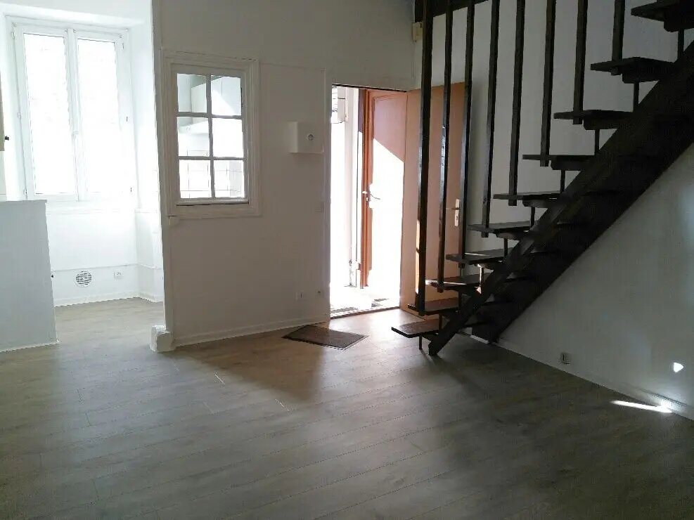 Appartement à louer, 42m², Milly-la-Forêt