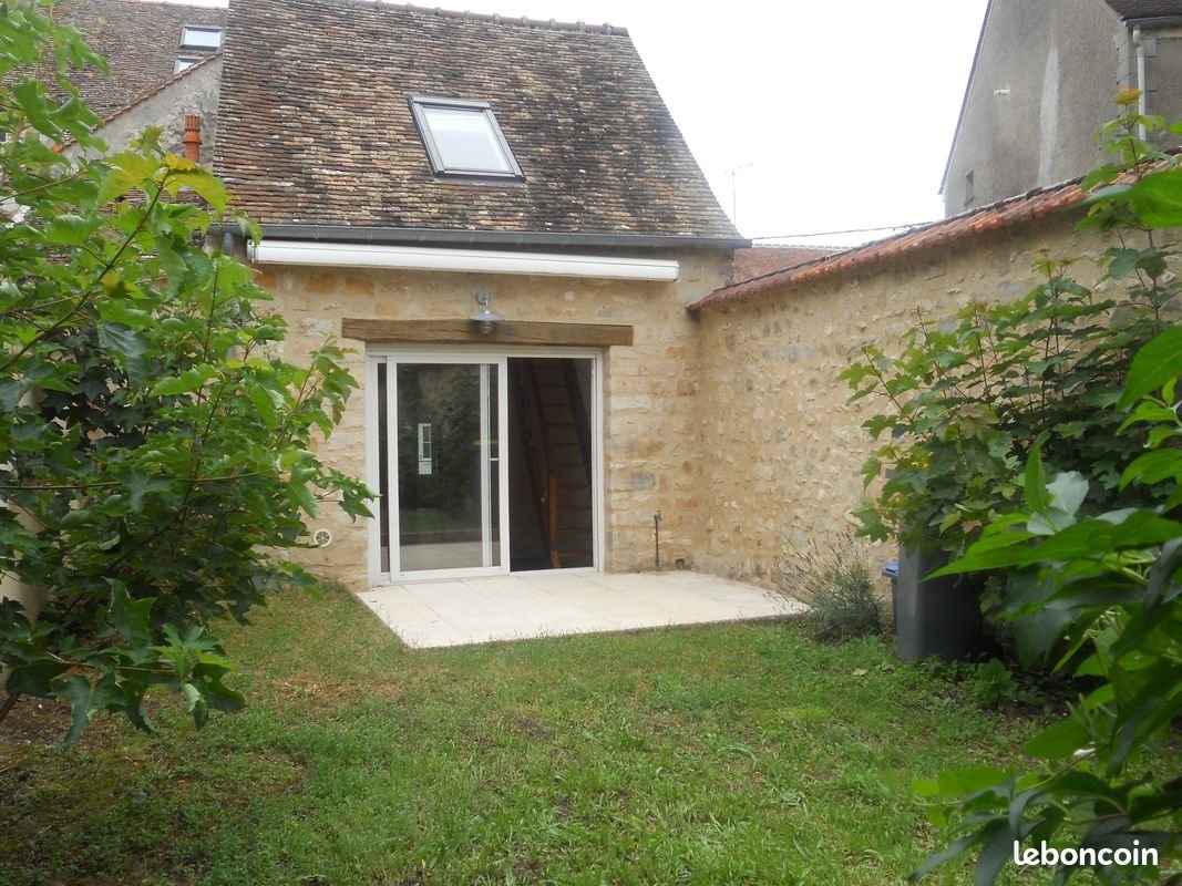 Maison à louer, 79m², Milly-la-Forêt